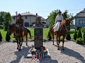 Koszorúzással méltatták Szent István király emlékét Mezőkaszonyban