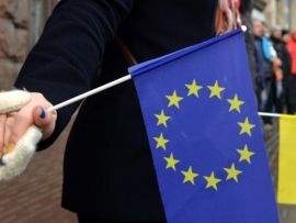 Kevesebb fiatal támogatja Ukrajna euroatlanti integrációját