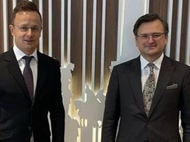 Szijjártó–Kuleba találkozó: A kijevi vezetés haladó szellemű “kisebbségi” törvényt szeretne
