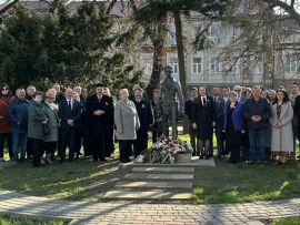 Csendes megemlékezés a március 15-ei nemzeti ünnep alkalmából Ungváron