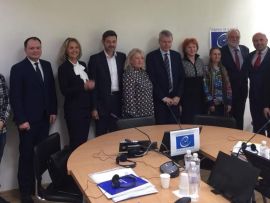Az UMDSZ tiltakozó jegyzéket adott át a Velencei Bizottságnak
