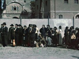 Auschwitzban és Budapesten is megemlékeznek a holokauszt roma áldozatairól