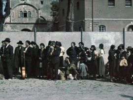 Auschwitzban és Budapesten is megemlékeznek a holokauszt roma áldozatairól